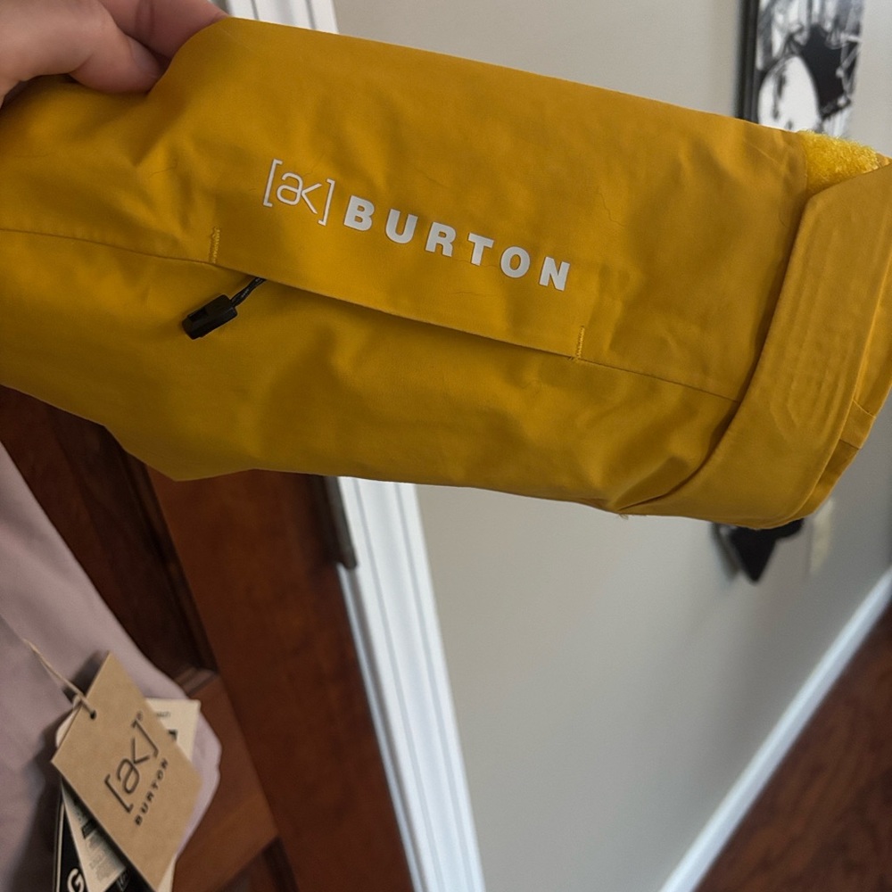 Burton Women's [ak] Kimmy Gore 2L Jacket - Goldenrod/Shadow Pink - Picture 4 of 12